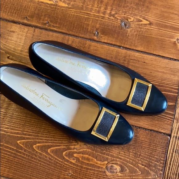 🌟Salvatore Ferragamo Pumps🌟 - Picture 6 of 16